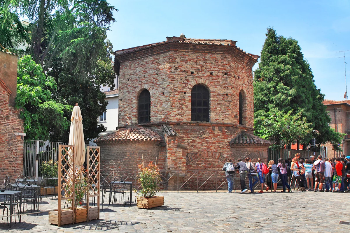 Battistero degli Ariani