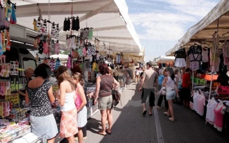 Castiglione di Ravenna – piazza Della Libertà – martedì mattina