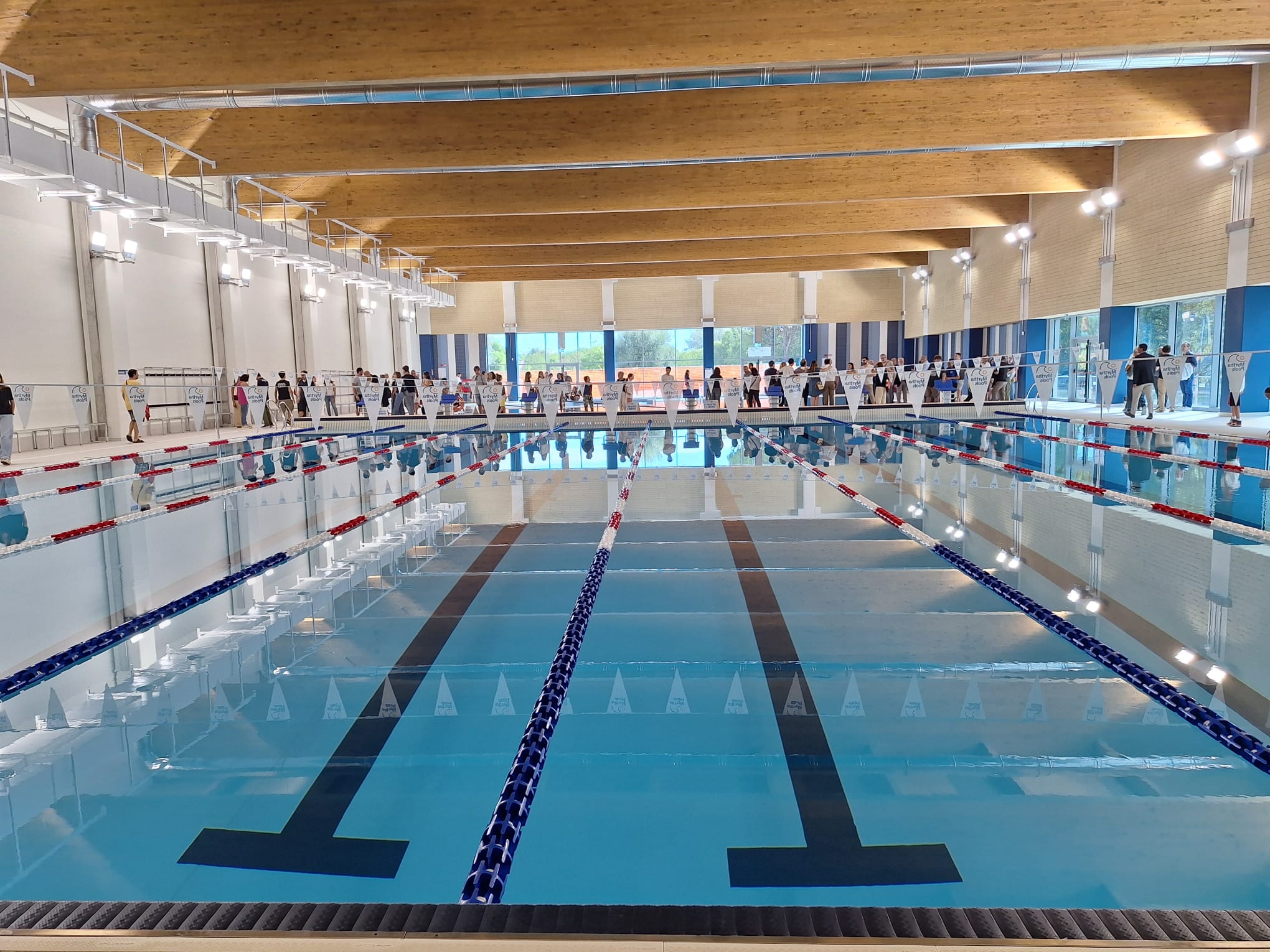 Inaugurata la nuova piscina del centro nuoto comunale Gambi. Fino al 14 settembre tre open day gratuiti